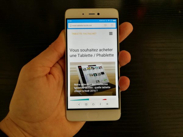 La face avant du Mi5s est sobre.