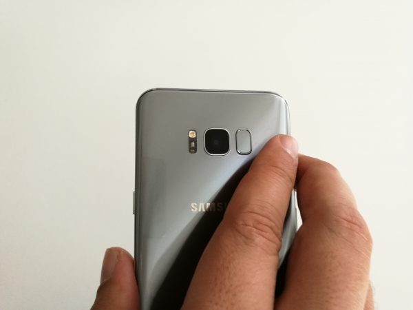 Lecteur d'empreintes digitales du Galaxy S8