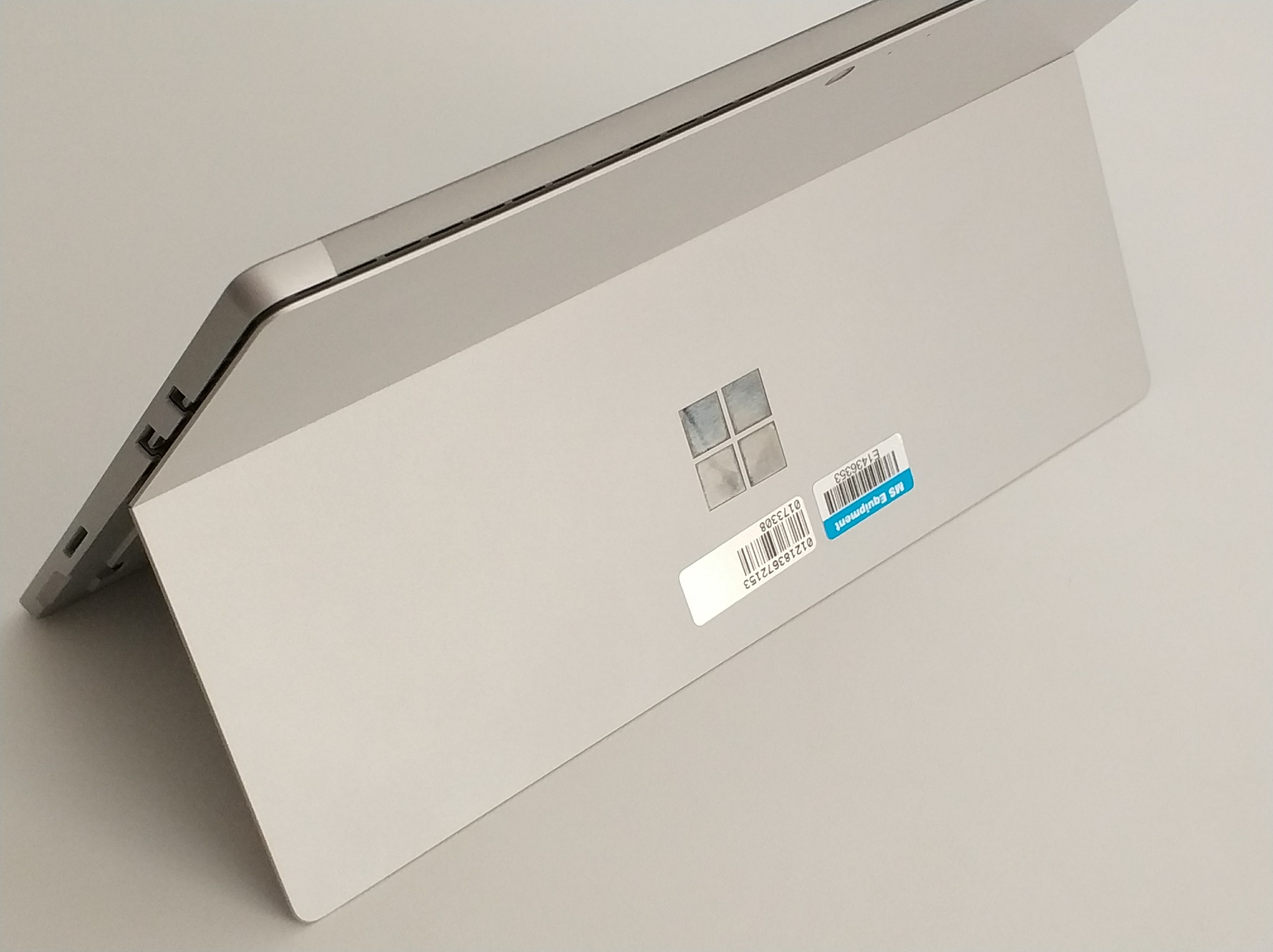 Béquille Surface Pro